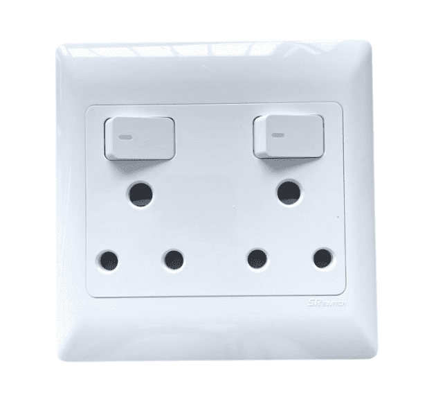 SR Electrical Double Switched Wall Socket 2x16 4x4