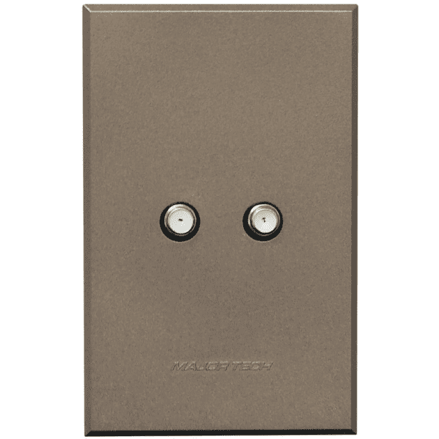 Veti 3 Range: Dual Satellite Socket.